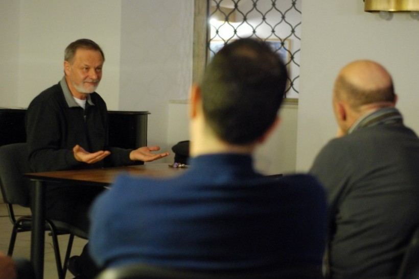 Diskusia s rektorom kostola piaristov