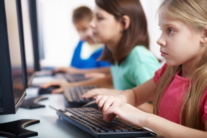 Bezpečnosť detí na Internete - čo by sme o nej ako rodičia mali vedieť